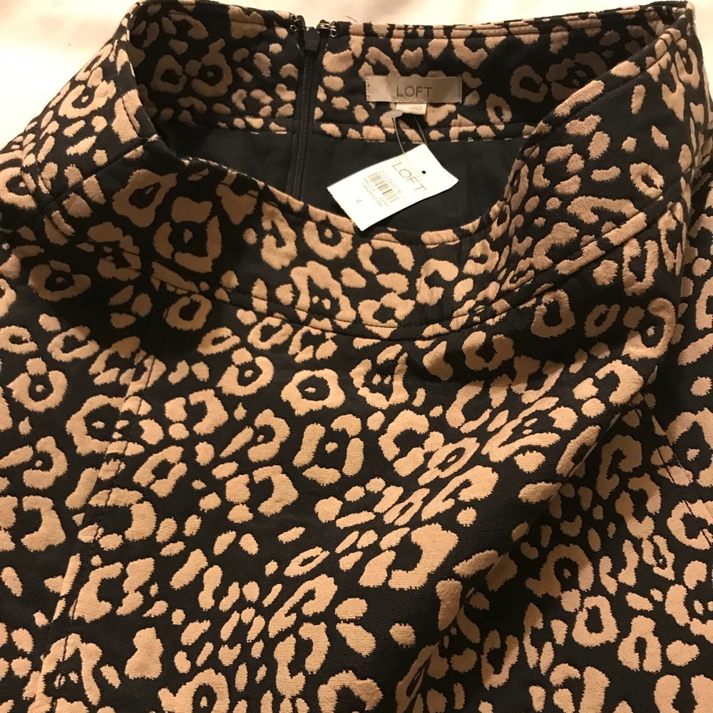 TOO FUN!!  Loft skirt light light pink Leopard 4